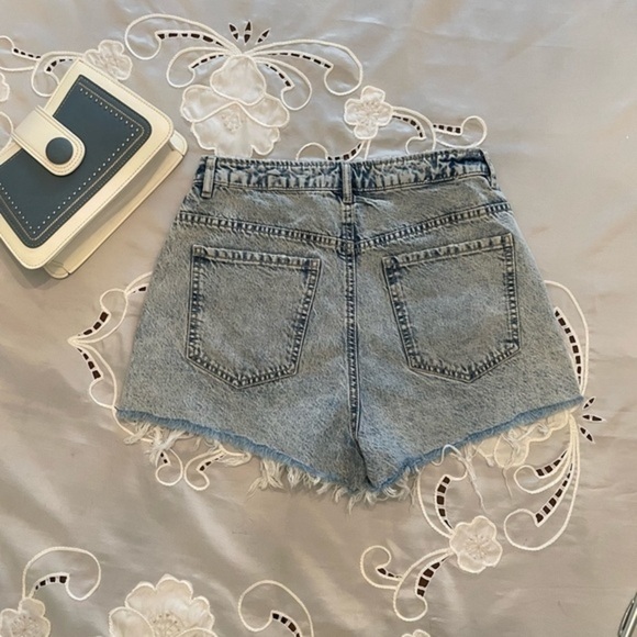 Garage Highrise Denim Shorts - Picture 4 of 7